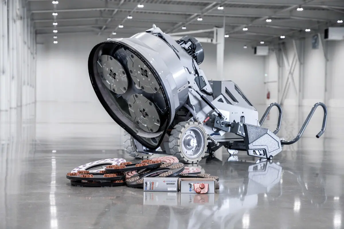 LAVINA floor grinder and diamond tooling prepared for a demonstration